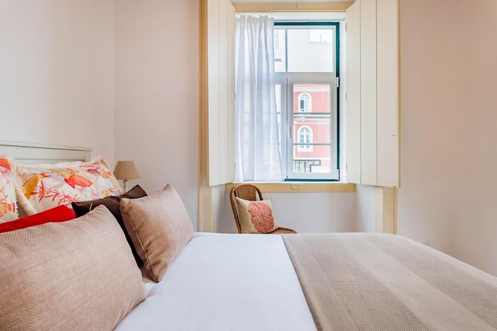 1Br @ Downtown Lisbon Chiado Apartment Екстериор снимка