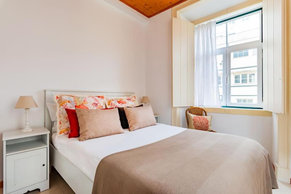 1Br @ Downtown Lisbon Chiado Apartment Екстериор снимка