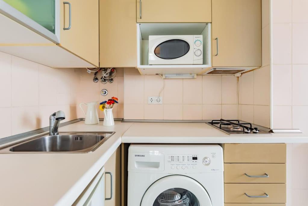1Br @ Downtown Lisbon Chiado Apartment Екстериор снимка